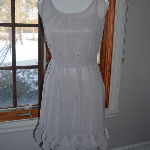 TaupeDress - Picture 1 of 5